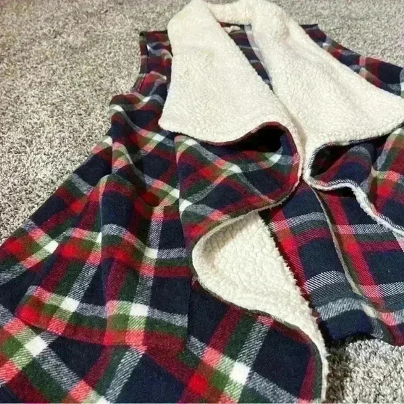 Hem & Thread Cardigan Vest S/M Red, Blue, Green Plaid Fleece Trim Open Womens - Picture 2 of 9
